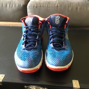 Nike kyrie 1 independence day